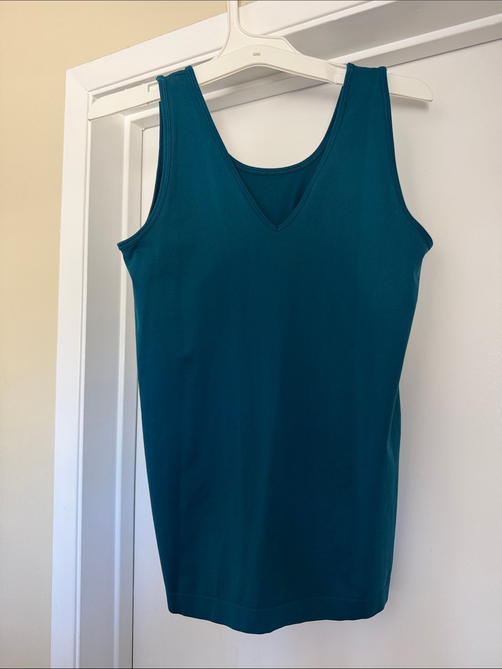 Apt. 9 Teal V-Neck Tank Top